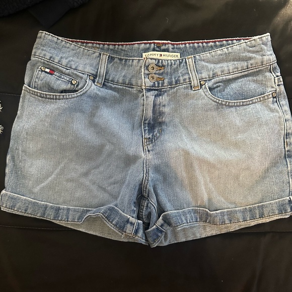 Vintage Timmy Hilfiger shorts size 10 - Picture 1 of 3